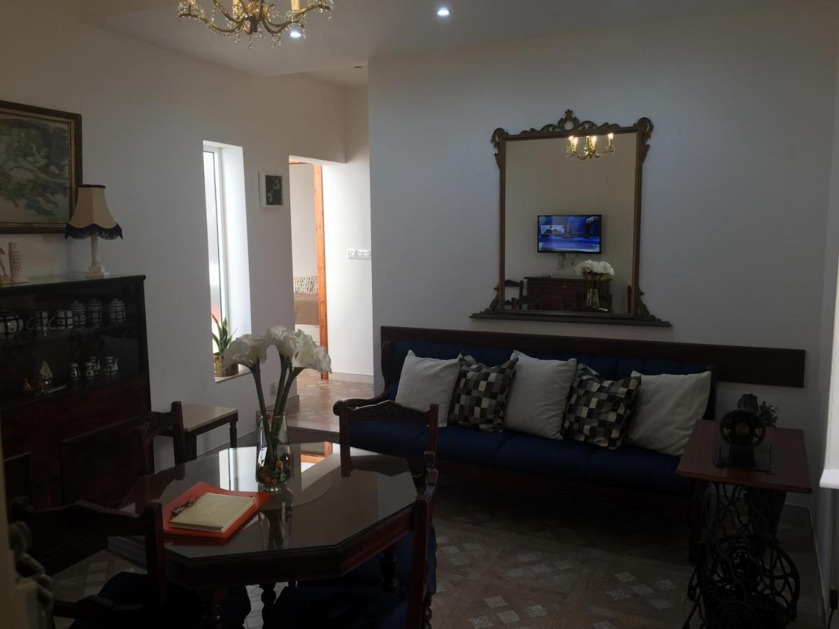 Rose Building Apartment Cospicua Exteriör bild